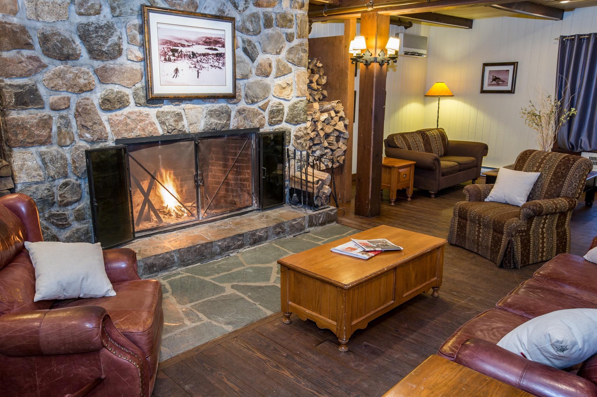 Place Saint Bernard Mont Tremblant Exterior photo