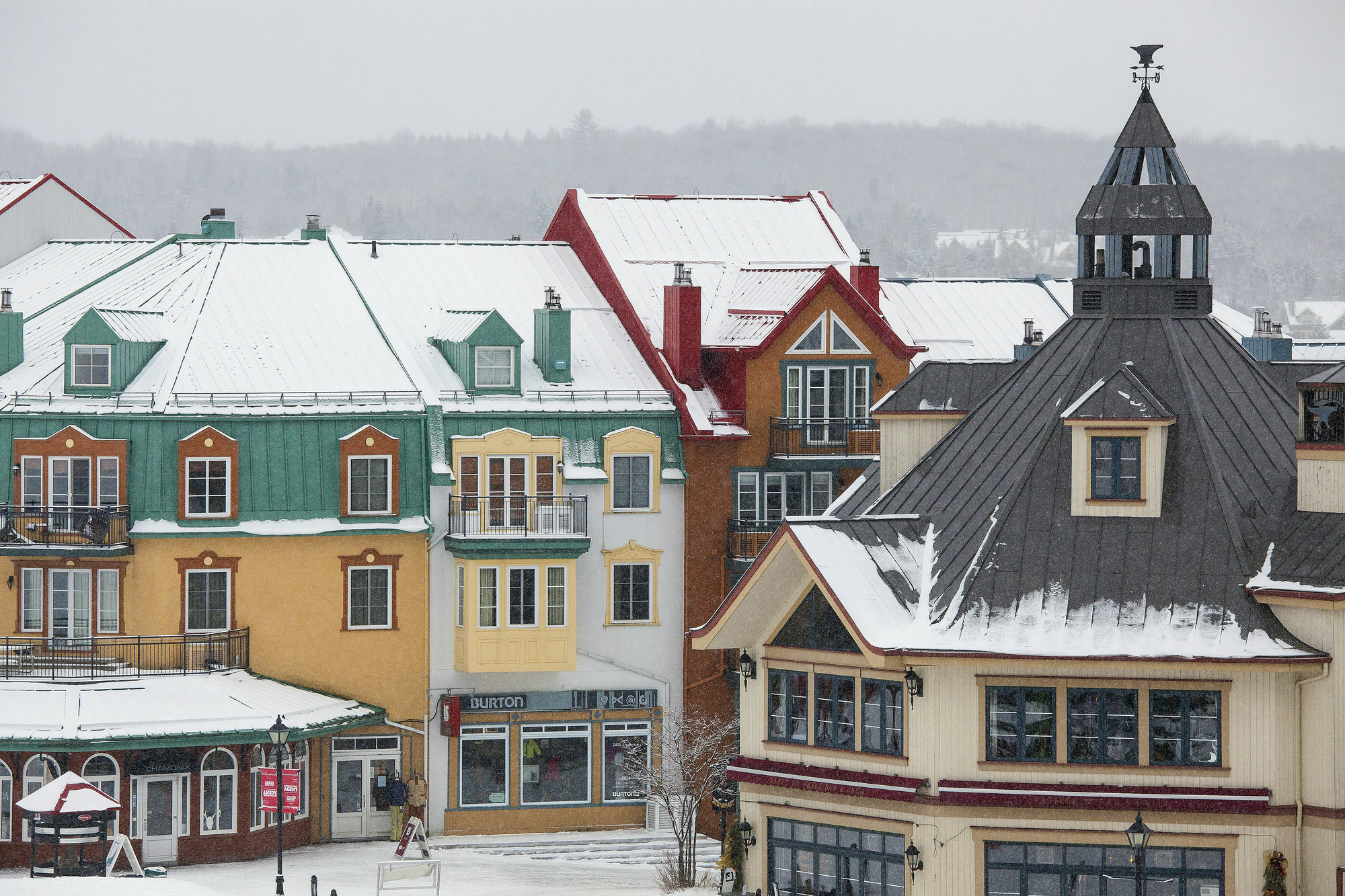 Place Saint Bernard Mont Tremblant Exterior photo